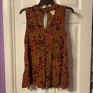 Sleeveless Floral Shirt